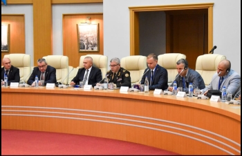 FHN-də "Avtomobil konstruksiyalarında dövri dəyişikliklər xilasetmə problemləri"nə aid konfrans keçirilib | FED.az