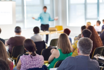 Nazirlik 1,5 milyonluq təlim xidməti aldı - QALİB ŞİRKƏT AÇIQLANDI