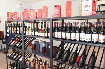 Göygöl Şərab Zavodu Xankəndidə firma mağazasını açdı - [red]FOTOLAR[/red] | FED.az