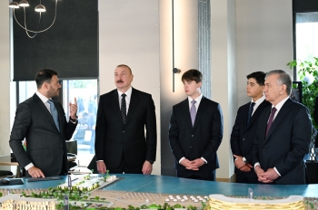 Əliyev və Mirziyoyev 3 milyard dollar yatırılmış “Sea Breeze”də - FOTOLAR | FED.az