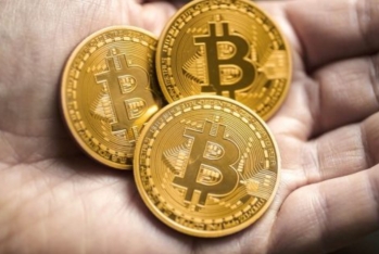 “Bitcoin”in qiyməti 30 min dollardan - Aşağı Düşüb