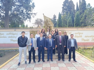 Gələcəyin iqtisadçıları üçün müasir yatırım dərsləri: [red]InvestAZ mütəxəssisləri tərəfindən Master Klass keçirilib[/red] | FED.az