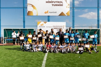 В Дашкесане сданы в эксплуатацию реконструированные ЗАО AzerGold площадки для мини-футбола, волейбола и баскетбола | FED.az