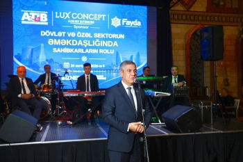 Dövlət və özəl sektor əməkdaşlığında sahibkarların rolu müzakirə olunub - [red]FOTOLAR[/red] | FED.az