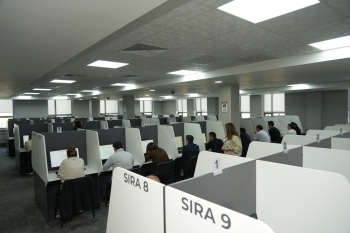 Notariat fəaliyyəti ilə məşğul olmaq istəyən namizədlərlə test imtahanı keçirilib | FED.az