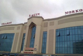 Laçın Ticarət Mərkəzində qızıl satanlar - DÖVLƏT QURUMUNA DƏVƏT OLUNDU