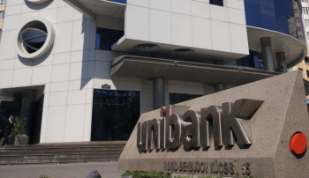 “Unibank” müştərilərinin hesabından pul silindi - BANK AÇIQLAMA YAYDI