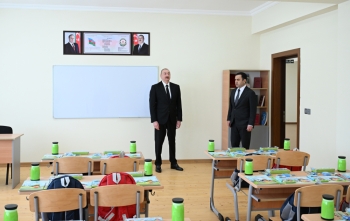 Prezident “Talıstan” liseyinin açılışında - FOTOLAR[b][red] - YENİLƏNİB[/red][/b] | FED.az