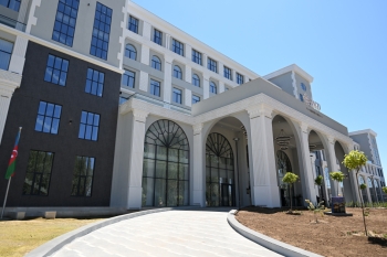 İssık-Kul gölünün sahilində “Baku Resort & Spa” mehmanxanasının açılışı olub - FOTOLAR | FED.az