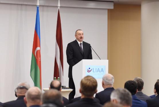 İlham Əliyev Azərbaycan-Latviya biznes forumunda iştirak edib FOTO