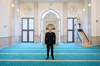Hadrutda tikilmiş məscidin açılışı olub - FOTOLAR | FED.az