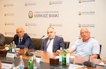 Mərkəzi Bankda ekspertlərlə növbəti görüş baş tutub - FOTOLAR | FED.az