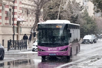 Avtobuslar adi qrafikə qayıtdı