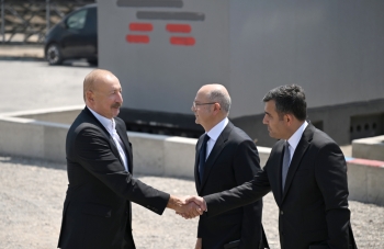 Naxçıvanda Günəş Elektrik stansiyaları 40 min evə işıq verəcək -[red] İLHAM ƏLİYEV TANIŞ OLDU[/red] | FED.az
