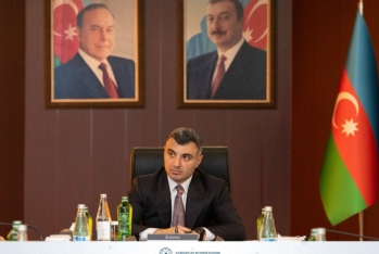 Mərkəzi Bankda ekspertlərlə makroiqtisadi vəziyyət müzakirə edilib - FOTOLAR