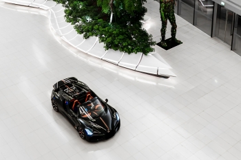 Bugatti Mistral - Dünyanın ən sürətli roadsteri artıq Azərbaycanda -[red] FOTOLAR[/red] | FED.az