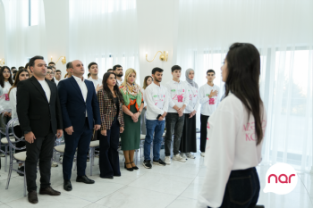 “Nar” Zəfərin 5 illiyini könüllü gənclərə özəl silsilə tədbirlərlə qeyd etdi | FED.az