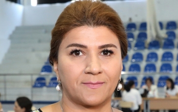 Azərbaycanda lisey direktorunun ölkədən çıxışına “stop” qoyuldu - FOTO | FED.az