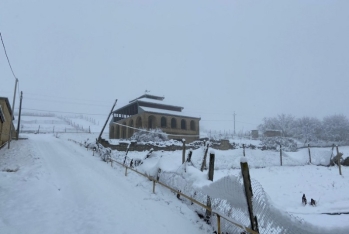 Küləkli hava davam edir, Bakıda yağış, Şahdağ və Altıağacda qar yağır - FAKTİKİ HAVA