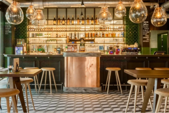 Azərbaycanda kafe və restoranların gəlirləri 1,5 milyard manata çatdı