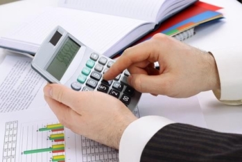 Azərbaycanda qeyri-neft-qaz sektorundan vergi daxilolmaları 9 %-dən çox artıb
