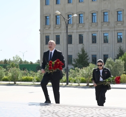 [red]Prezident Hərbi Dəniz Qüvvələrində olub - FOTOLAR[/red] | FED.az