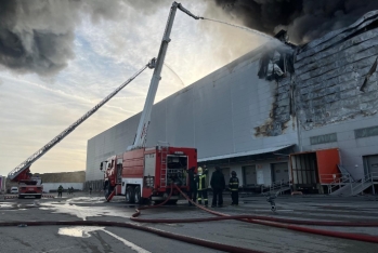 Lökbatandakı yanğın Birmarket-in anbarına da zərər vurub