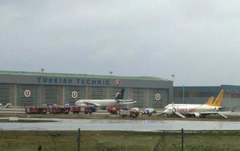 İstanbulda hava limanında qəza: Uçuşlar - LƏĞV EDİLDİ - VİDEO