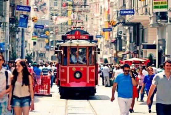 Поток туристов в Турцию резко сокращается