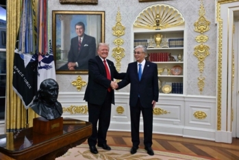 Qazaxıstan "İbrahim sazişi"nə qoşulub