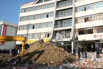 "AFEN Plaza"da partlayış baş verən ərazidən 7 nəfər xilas edilib