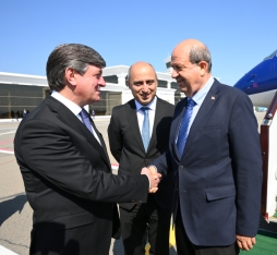 Ersin Tatar Azərbaycana səfərə gəlib | FED.az