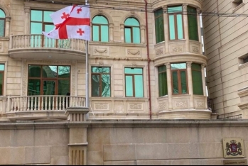 İlham Əliyev Gürcüstanın Azərbaycandakı səfirliyində olub, başsağlığı verib