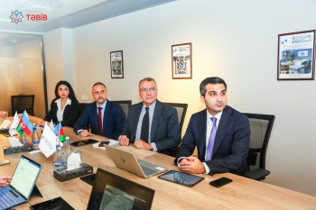Təcili tibbi yardım xidmətində müasir rəqəmsal texnologiyaların tətbiqinə başlanıldı - FOTOLAR | FED.az