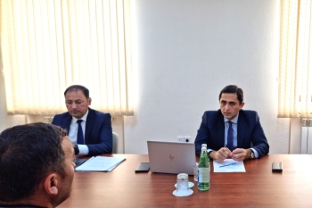 Aqrar Sığorta Fondunun sədri Şabranda vətəndaşların müraciətlərini dinləyib - FOTOLAR | FED.az
