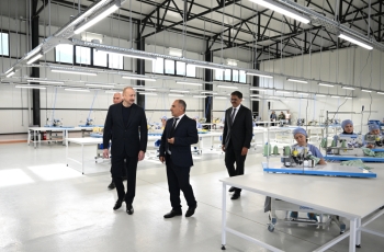 Prezident İlham Əliyev “LATIFA” Laçın tikiş fabrikinin açılışında iştirak edib[b][red] - YENİLƏNİB[/red][/b] | FED.az