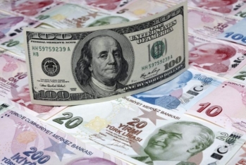 Türkiyədə dollar sürətlə bahalaşdı - YENİ REKORD