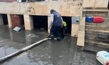BŞİH: Bakıda intensiv yağışlar fəsadlar törədib, qurumlar gücləndirilmiş rejimdə işləyir - FOTOLAR | FED.az