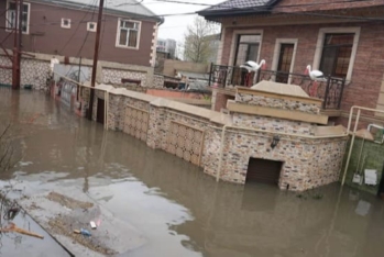 Keşlədə 61 fərdi ev təmir ediləcək, 3 aylıq kirayə haqqı ödəniləcək