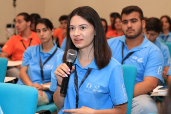 ВТБ (Азербайджан) поддержал проект «Летнего университета для молодых лидеров» | FED.az
