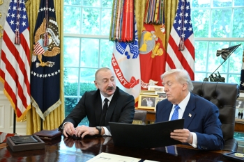 Donald Tramp "Ağ Evin açarını" İlham Əliyevə bağışladı - [red]FOTOLAR - VİDEO[/red] | FED.az
