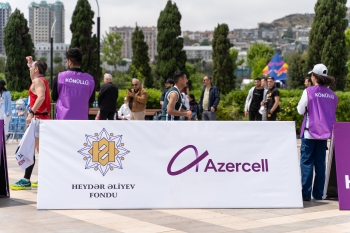 При эксклюзивном партнерстве Azercell прошел «Бакинский марафон-2023» | FED.az