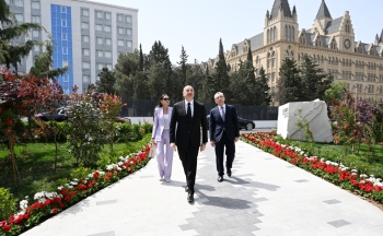 Prezidentlə xanımı Nəbatat Bağında görülən işlərlə tanış oldu - FOTOLAR | FED.az