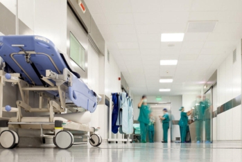 "Kəpəz Hospital" işçi axtarır - MAAŞ 2000 MANAT - VAKANSİYA