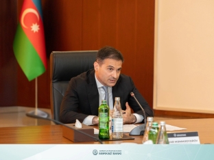 Azərbaycanda sığorta sektorunun qarşısındakı çağırışlar müzakirə edilib | FED.az