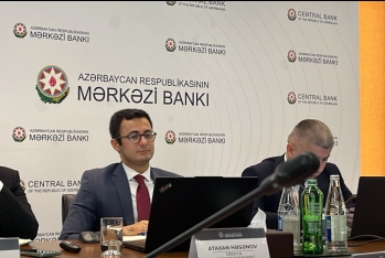"Hüquqi şəxslərin müddətli depozitləri üzrə dollarlaşma 3,7% artıb"