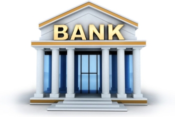 Azərbaycan banklarının xalis mənfəəti illik azalıb, aylıq artıb