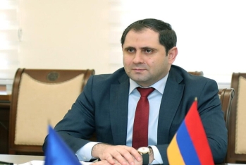 Ermənistanın müdafiə naziri: Sərhədi keçən Azərbaycan hərbçisi diverstant deyil, heç bir müqavimət göstərməyib