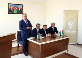 “Azərişıq” ASC-nin nümayəndələri Culfada fermer və sahibkarlarla görüşüb - Fotolar | FED.az