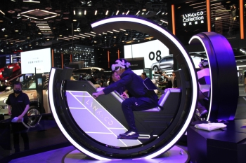 Pekində dünyanın ən böyük avtomobil sərgisi öz işinə başlayıb - FOTOLAR | FED.az